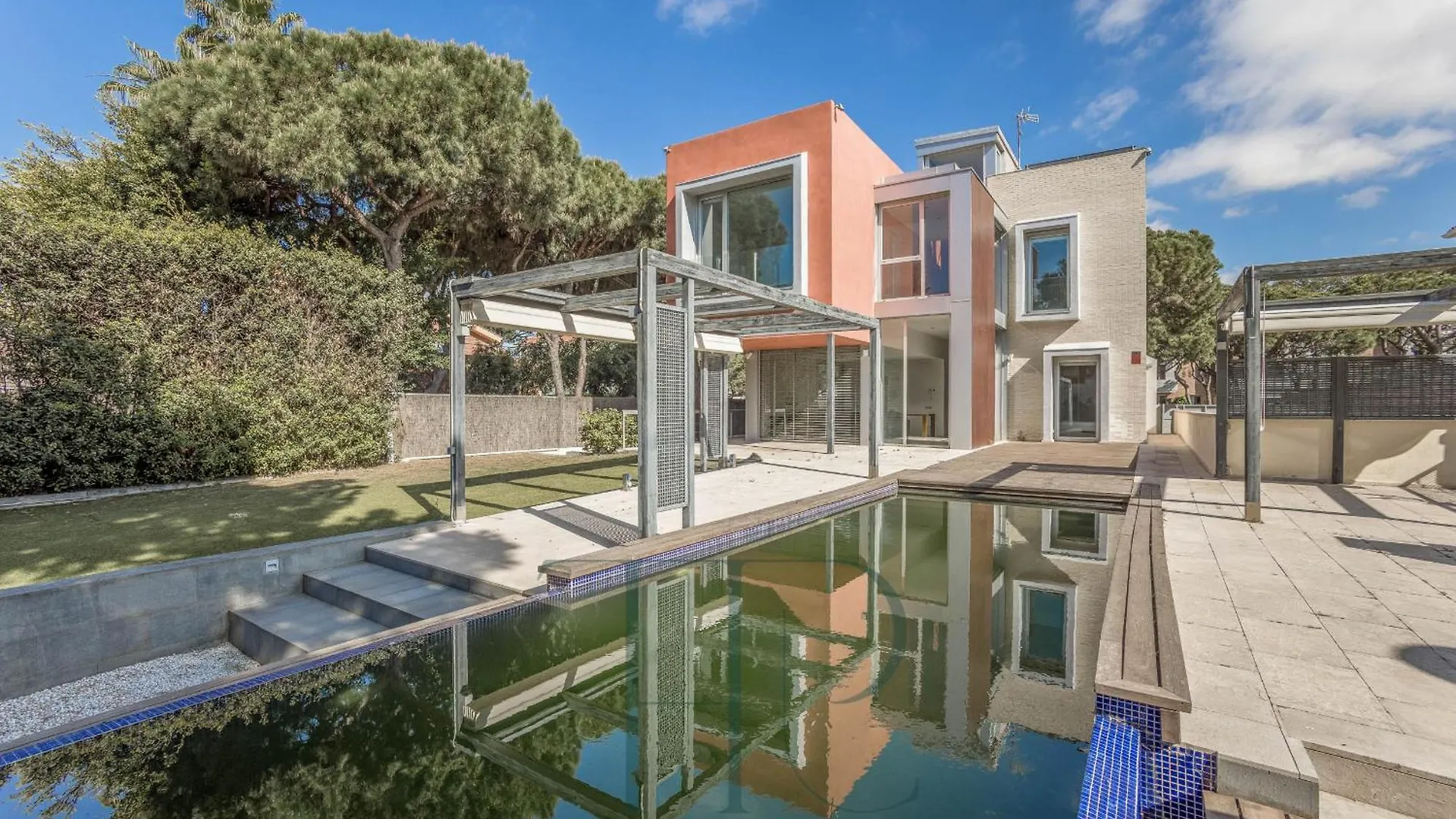 Gavamar Villa